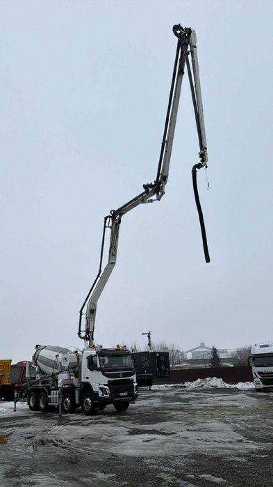Autobetoniera Volvo FMX 500,cu pompa