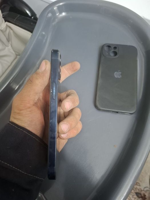 Продам айфон 13 100% акб