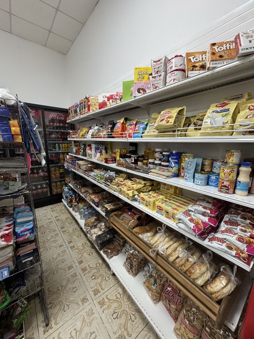 Продам продуктовый магазин