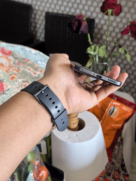 Iqoo neo 10 12/256 96%