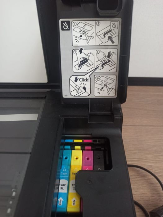 МФУ Epson Stylus SX125 (3 в 1)