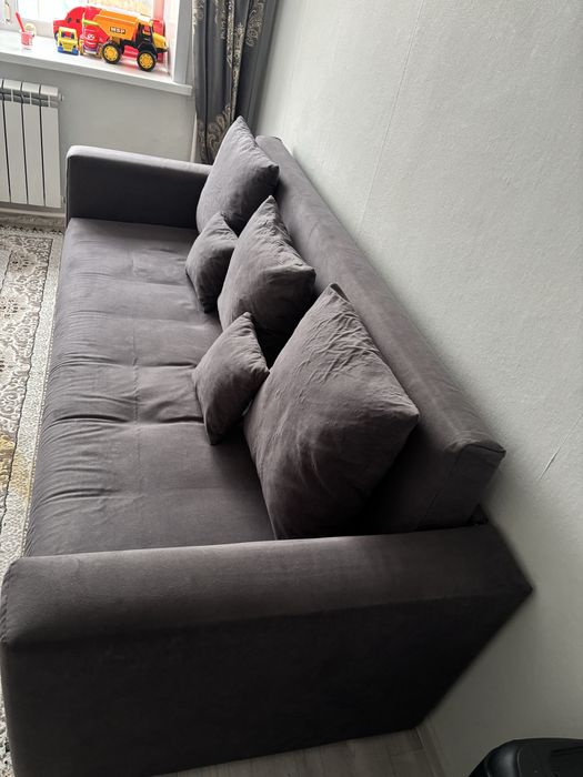 Продам   диван.