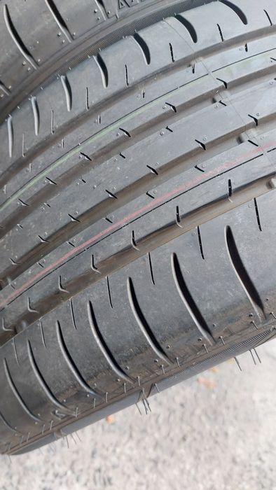 Нови гуми 215/50/17 Dunlop SP Sport Maxx 4 броя