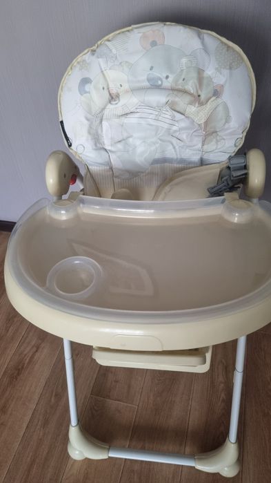 Продам стульчик для кормления