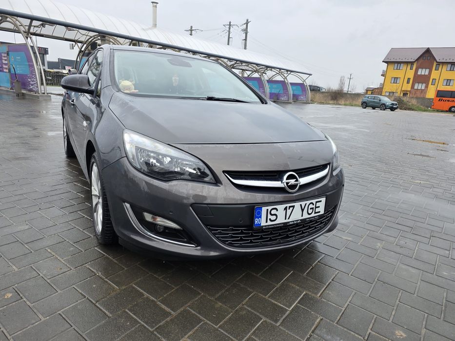 Opel astra j 2013