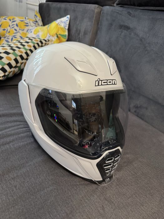 Casca moto Icon airflite alba L