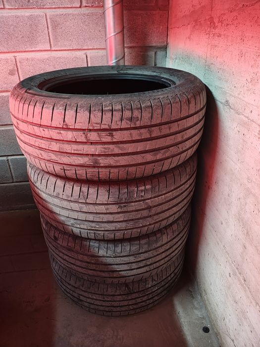 Гуми Bridgestone 255/55/19