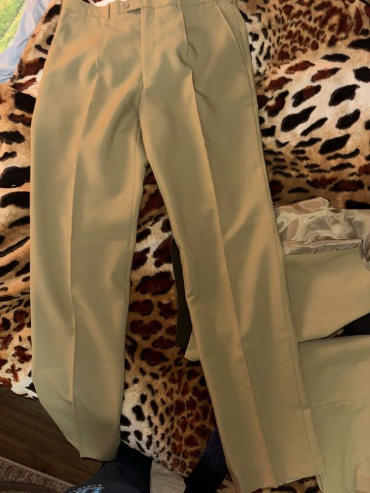 Vand costum marimea XL