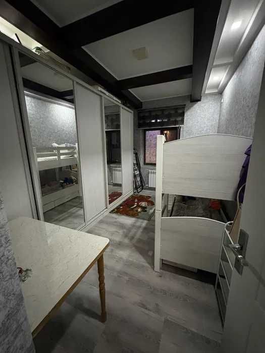 Продается 2х комнатная квартира, Район Сергели 6, 0837