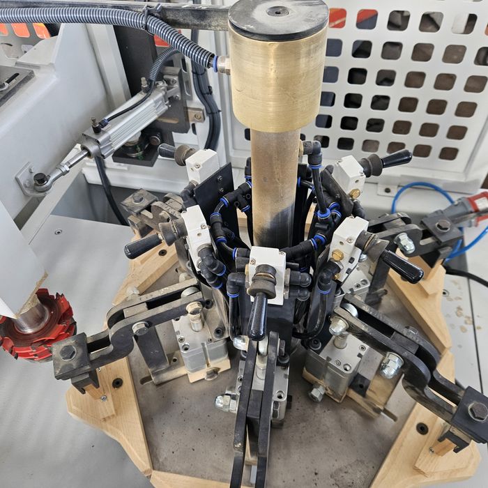 Каруселна фреза КРЪГОВО КОПИРНА ФРЕЗА