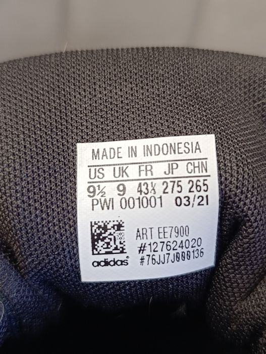 Кроссовки Adidas оригинал
