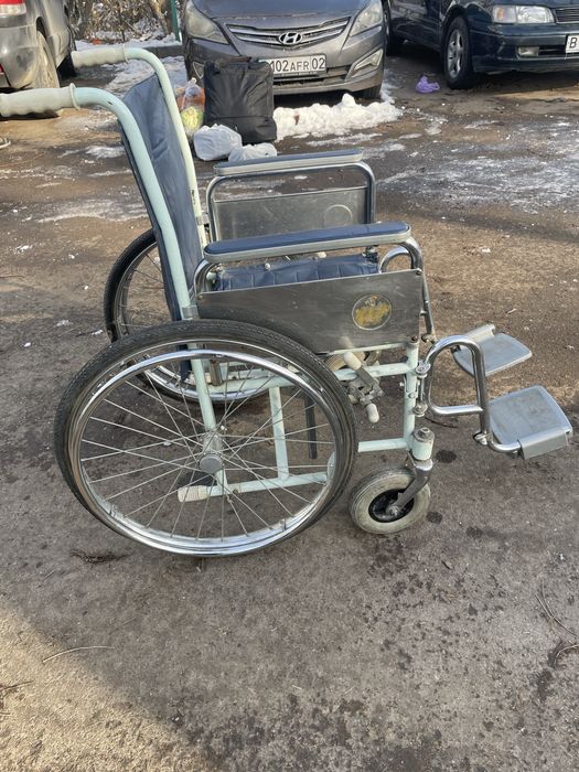 Инвалидная коляска