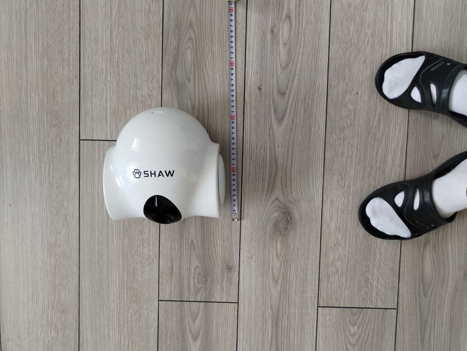 robot pentru supraveghere animale de companie
