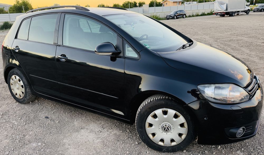 VOLKSWAGEN Golf 2010 — imagine 2