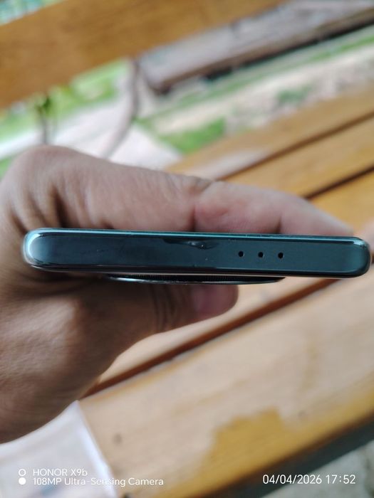 Honor x9 c ideal holatda srocna