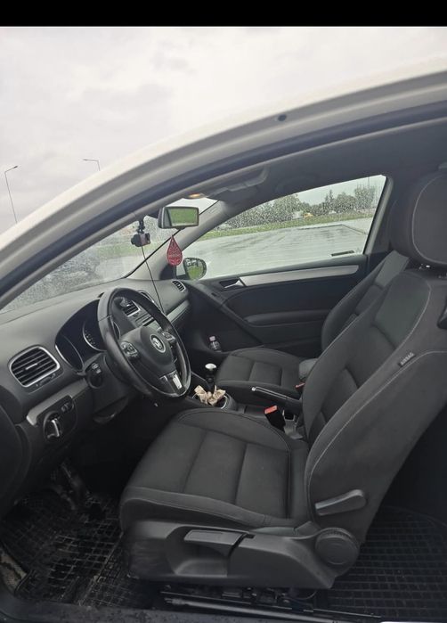 De vânzare Volkswagen Golf 6 – 1.2 TSI Benzină, 2011