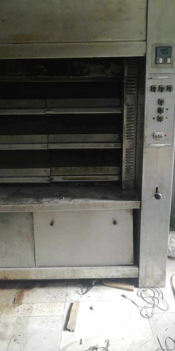 Vând utilaje brutărie