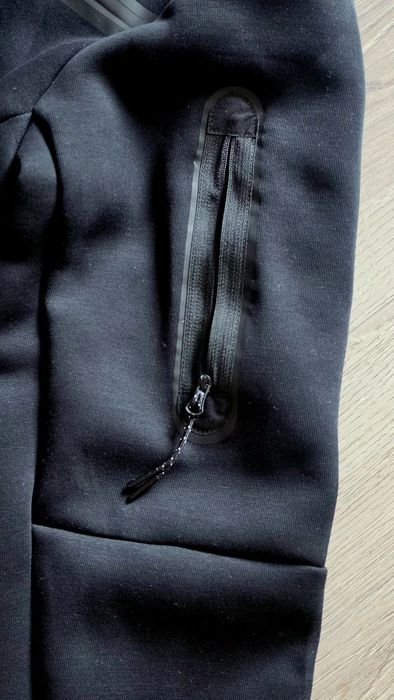 Продам двойка Tech Fleece Nike