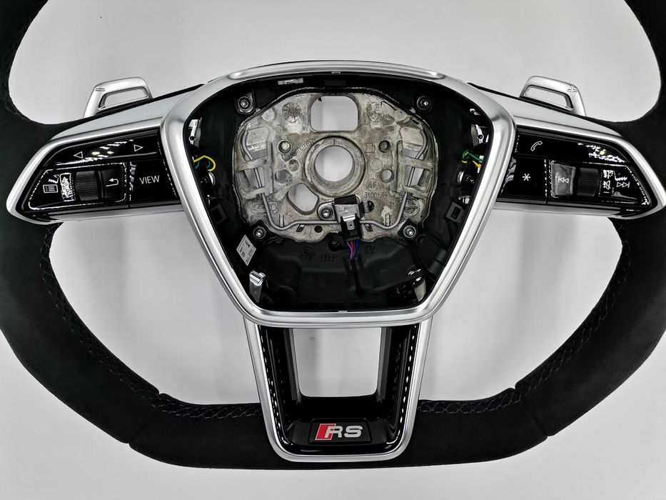 АЛКАНТАРА Нов Спортен Волан Audi E Tron GT RS A6 RS6 A7 RS7 4J3419091D