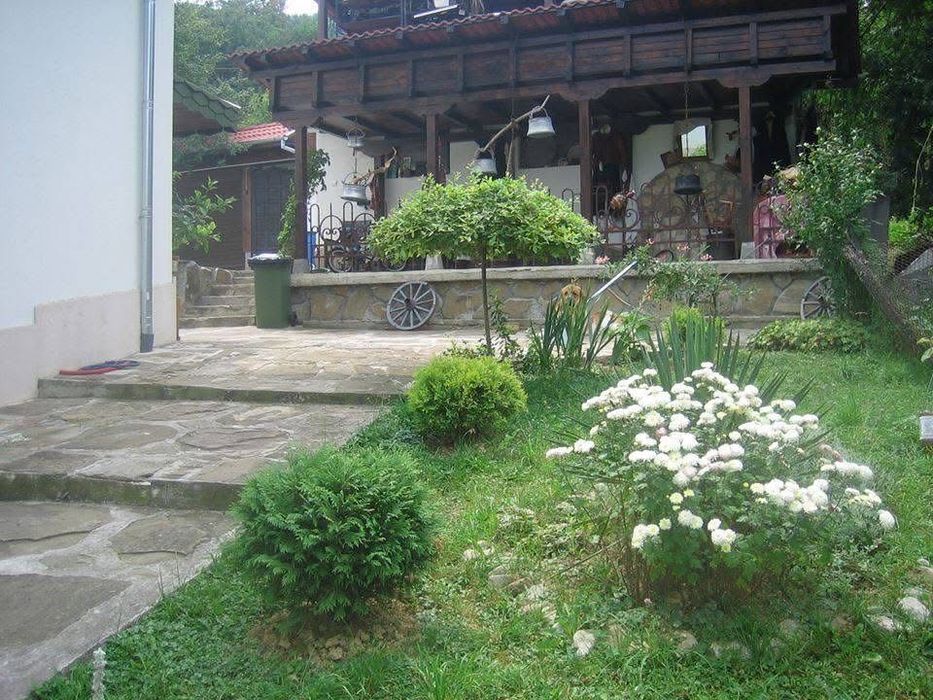 Дава се под наем Къща в Троян - 500 кв.м за 306 € - Снимка #7