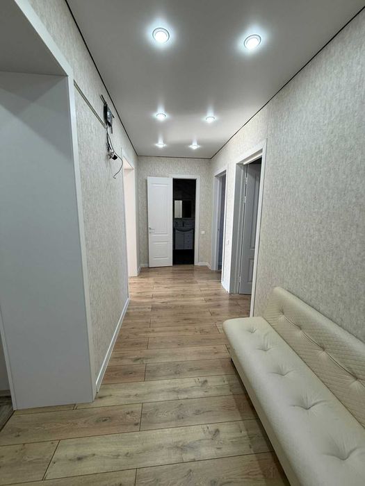3-комн. квартира, 77.8м²