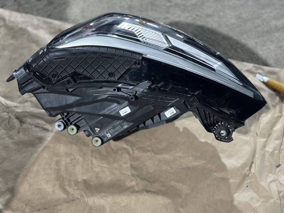 Фар Matrix Audi Q3 / Ляв Фар Ауди КЮ3 Матрикс