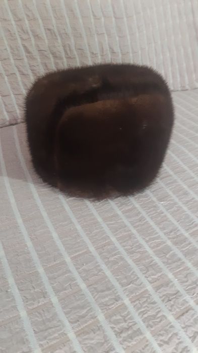 Шапка норкавая б/у