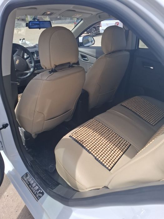 Cobalt mashina sotiladi