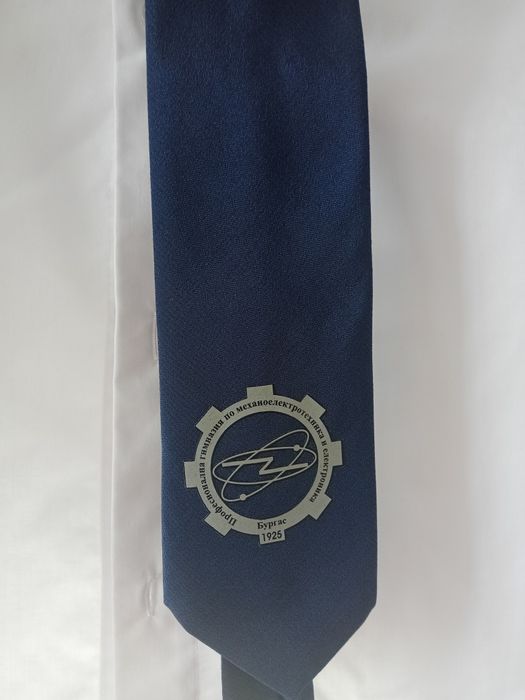 Ученическа униформа