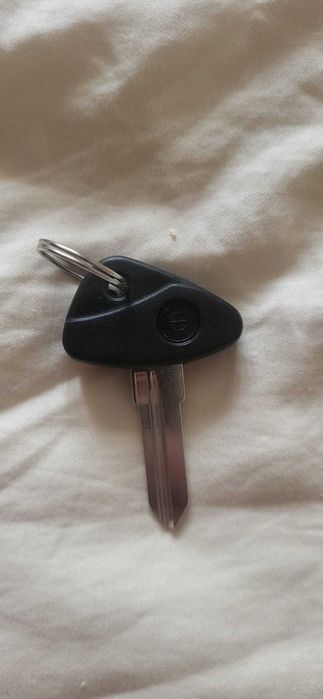 Cheie Key Blank BMW 650GS 650CS 1150GS R1100RS R1100GS R1100R R1150R R1100RT R1150RT K1200LT K1200GT