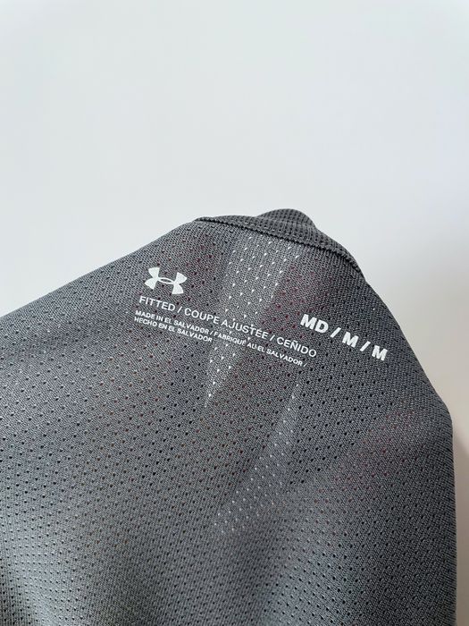Tricou Under Armour nou cu etichetă