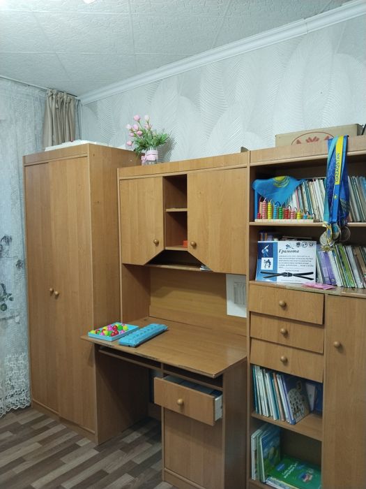 Мебель в детскую комнату