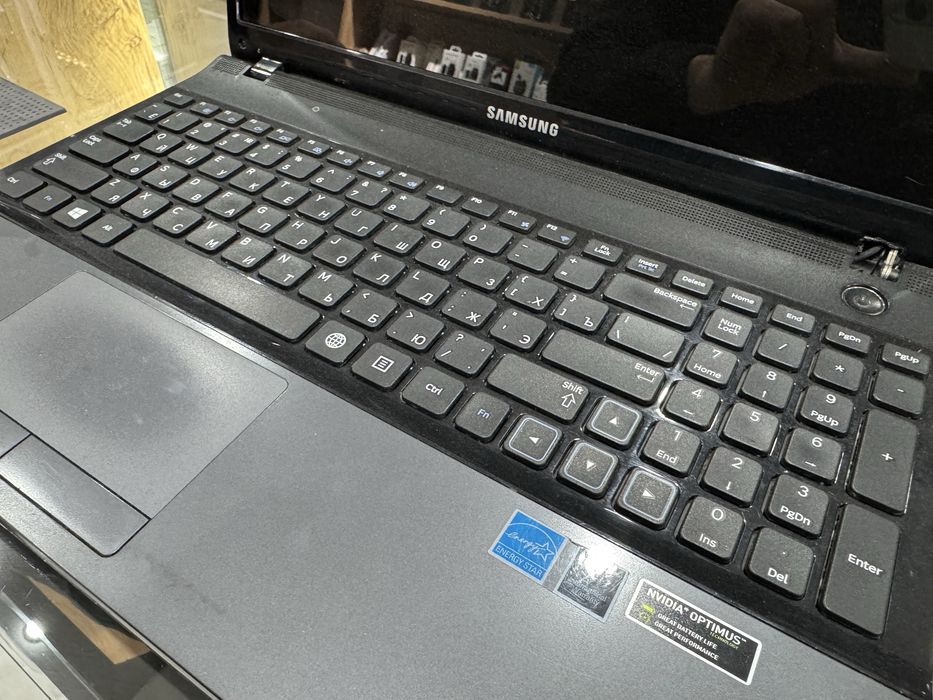 Samsung ноутбук 256 гб