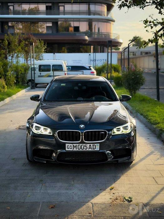 Продам Bmw M5 F10