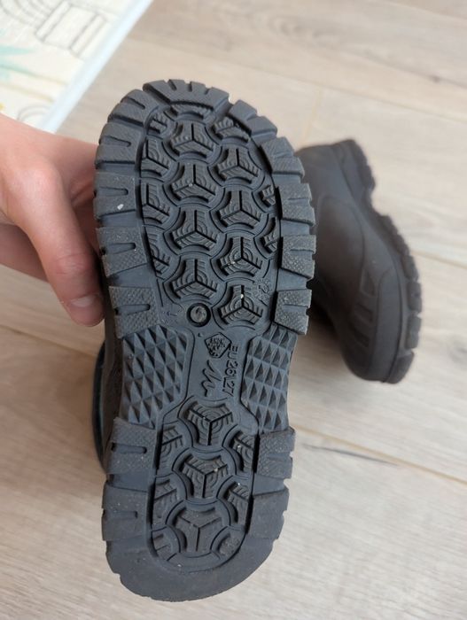 Bocanci de iarna marimea 26/27 Quechua