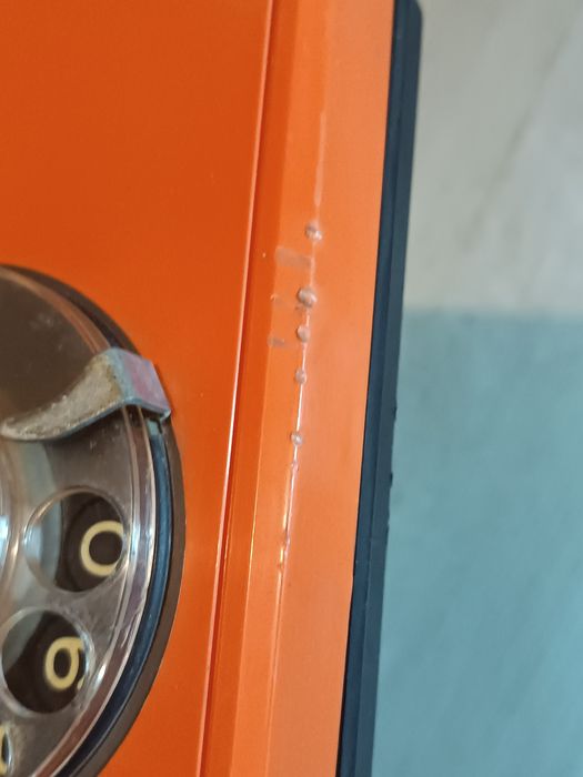 Стар телефон с шайба