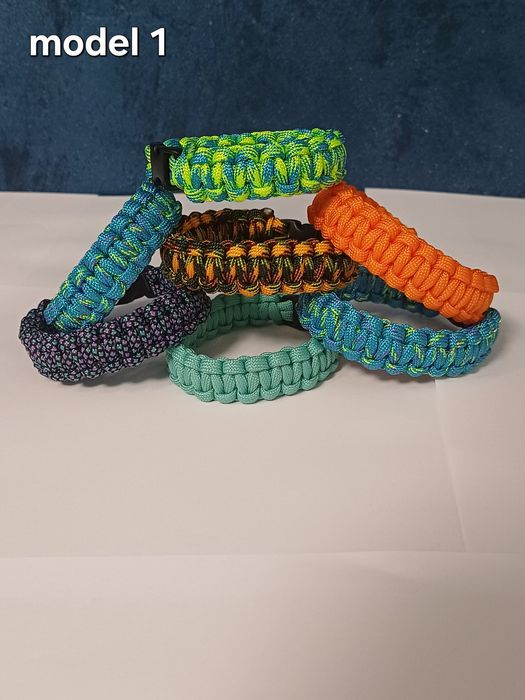 Vand brățări din paracord diferite mărimi si modele
