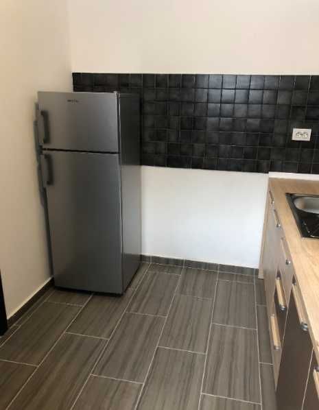 Дава се под наем Двустаен апартамент в Пловдив, Тракия - 56 кв.м за 255 € - Снимка #1