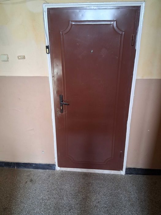 Врата метална без каса