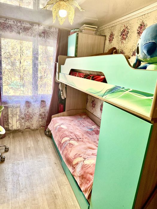 Продам 2 к кв на против Акимата