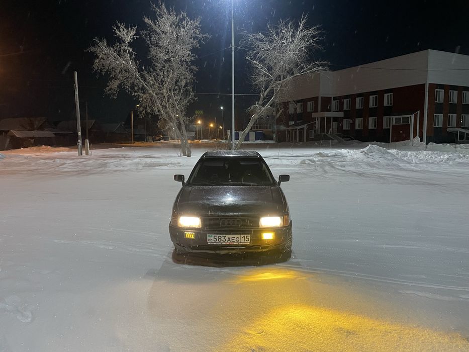 Продам Audi 80