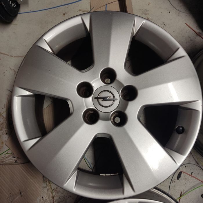 Оригинални алуминиеви джанти Opel 16 цола  5х110