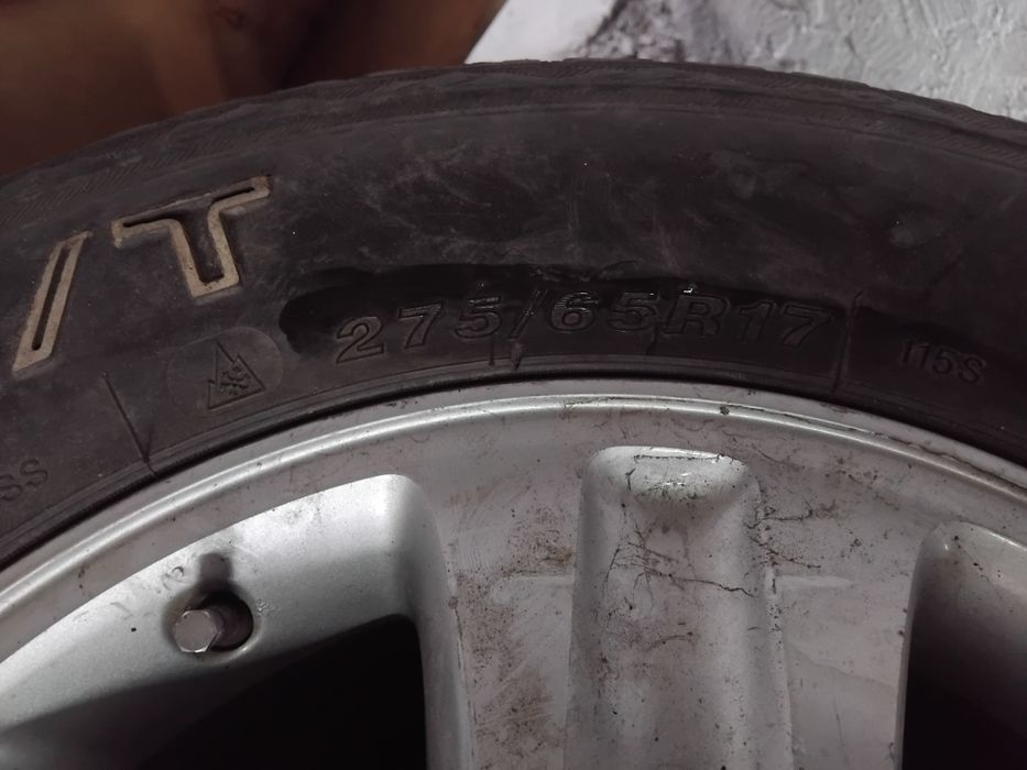 Продаю диски с резиной 2комплекте