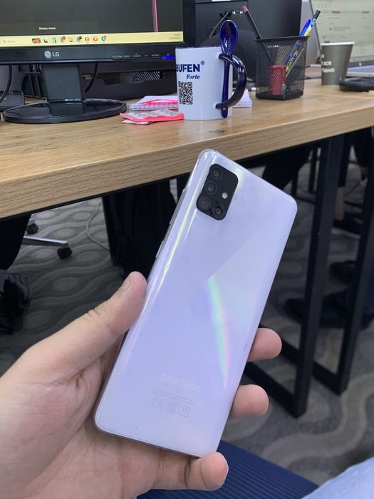 Samsung Galaxy A51