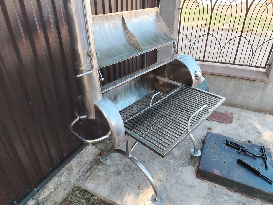 Gratar tip smoker din inox alimentar