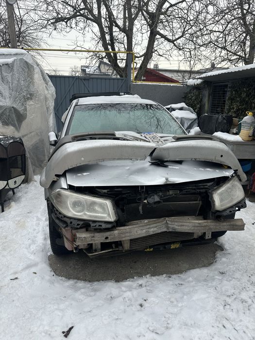 Dezmembrez Renault Megane