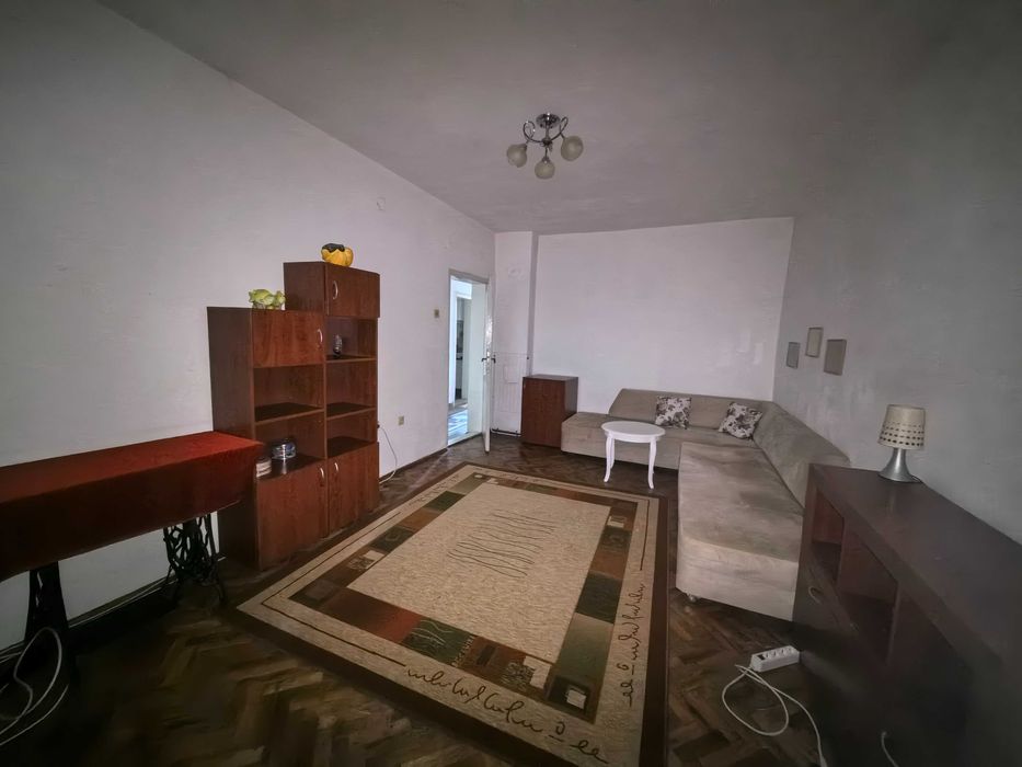 Продава се Двустаен апартамент в Ямбол, Център - 65 кв.м за 1416 €/кв.м - Снимка #5