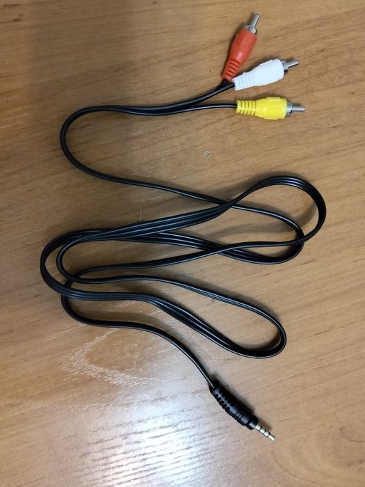 AV-кабель (аудио-видео)