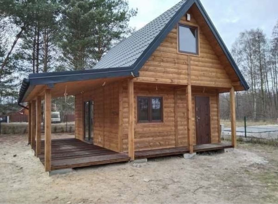 Vând case din panouri sandwich și cabane