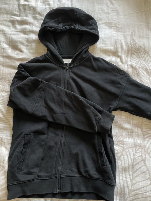 Класическая кофта черная